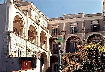 La Culla - Suore Oblate Del Bambin Gesu Hotel Sant'Agnello